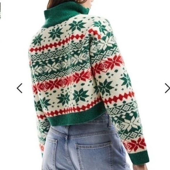 ASOS- Christmas Quarter Zip - Picture 5 of 6